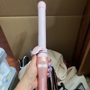 Curling iron 1.25